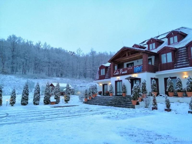 Pensiunea Si Restaurant Erdo Odorheiu Secuiesc Exteriér fotografie