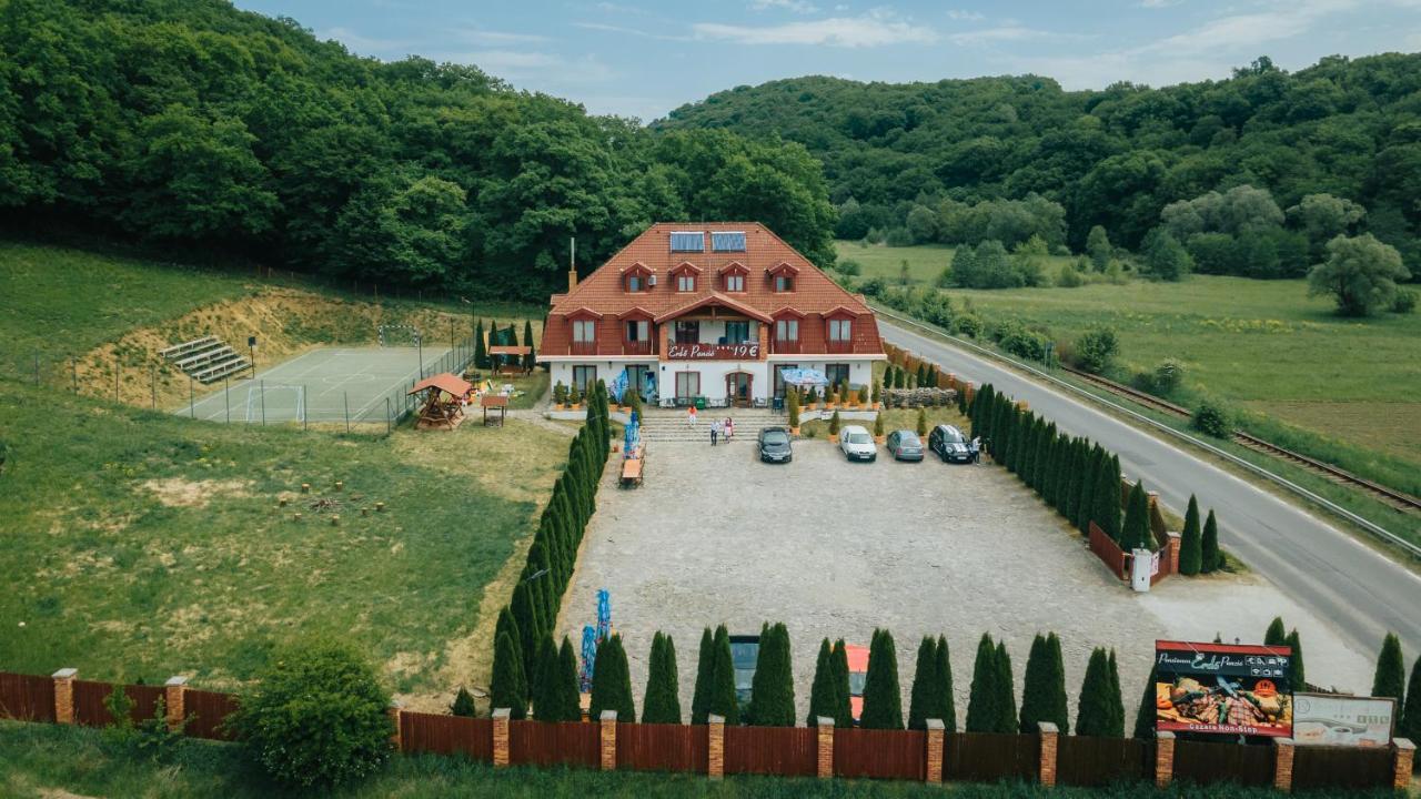 Pensiunea Si Restaurant Erdo Odorheiu Secuiesc Exteriér fotografie