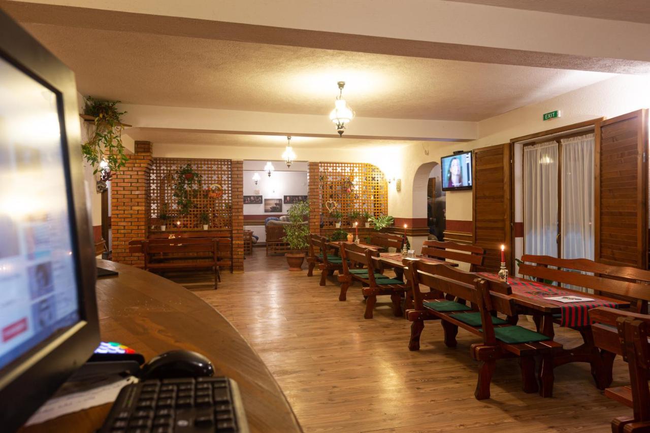 Pensiunea Si Restaurant Erdo Odorheiu Secuiesc Exteriér fotografie